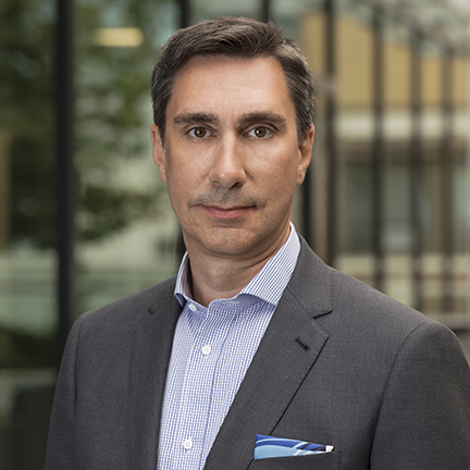 DEAN HANDSPIKER Vice President of Design – Product & Store Development